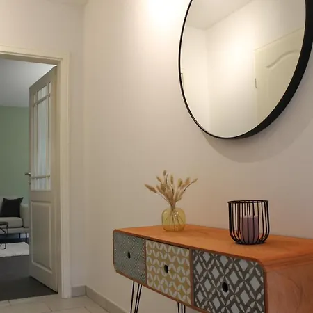 Delfi Apartment *